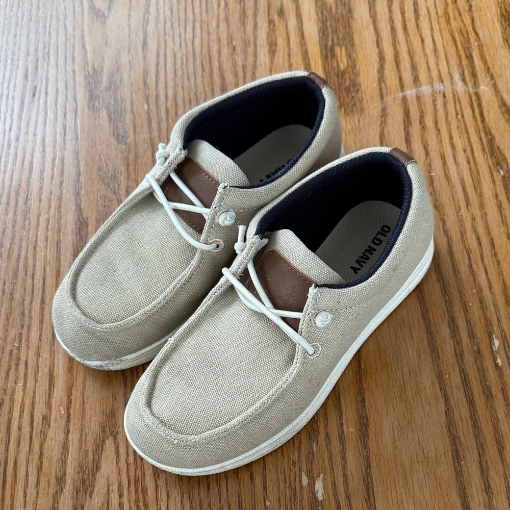 Old Navy Beige Loafers